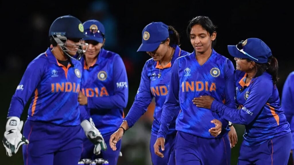 India senior women's t20 cricket live score